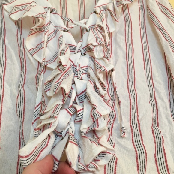 America Eagle Striped Ruffle Crop Top Tie Front S - Picture 4 of 10